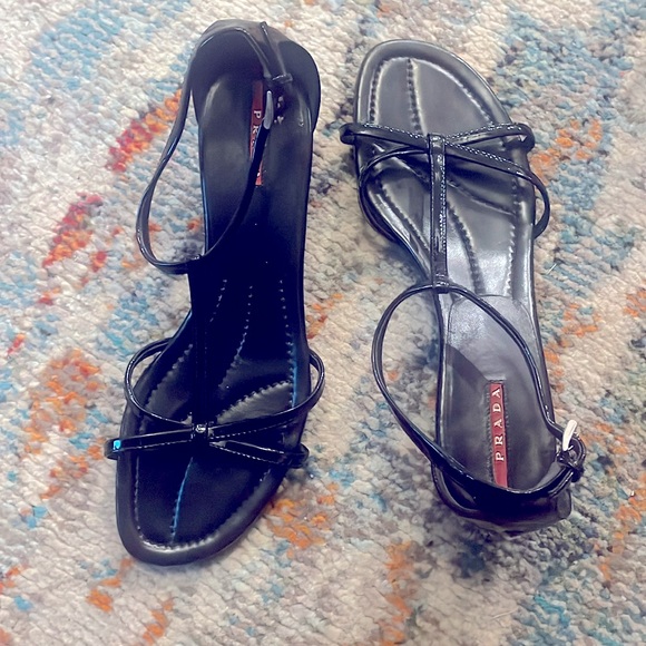 Prada Crossed T- Ankle Strap Sandal Sz 9 Black - Picture 1 of 10
